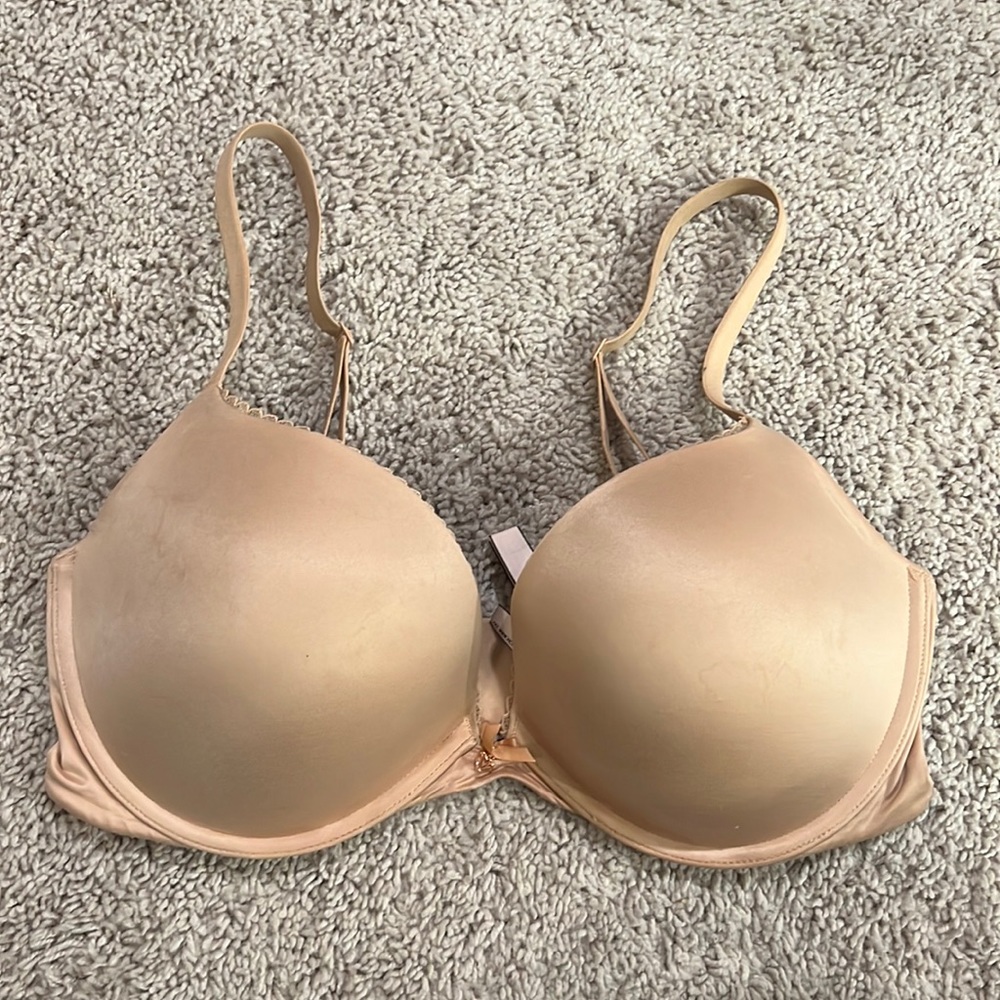 VS BODY BY VICTORIA 36DD